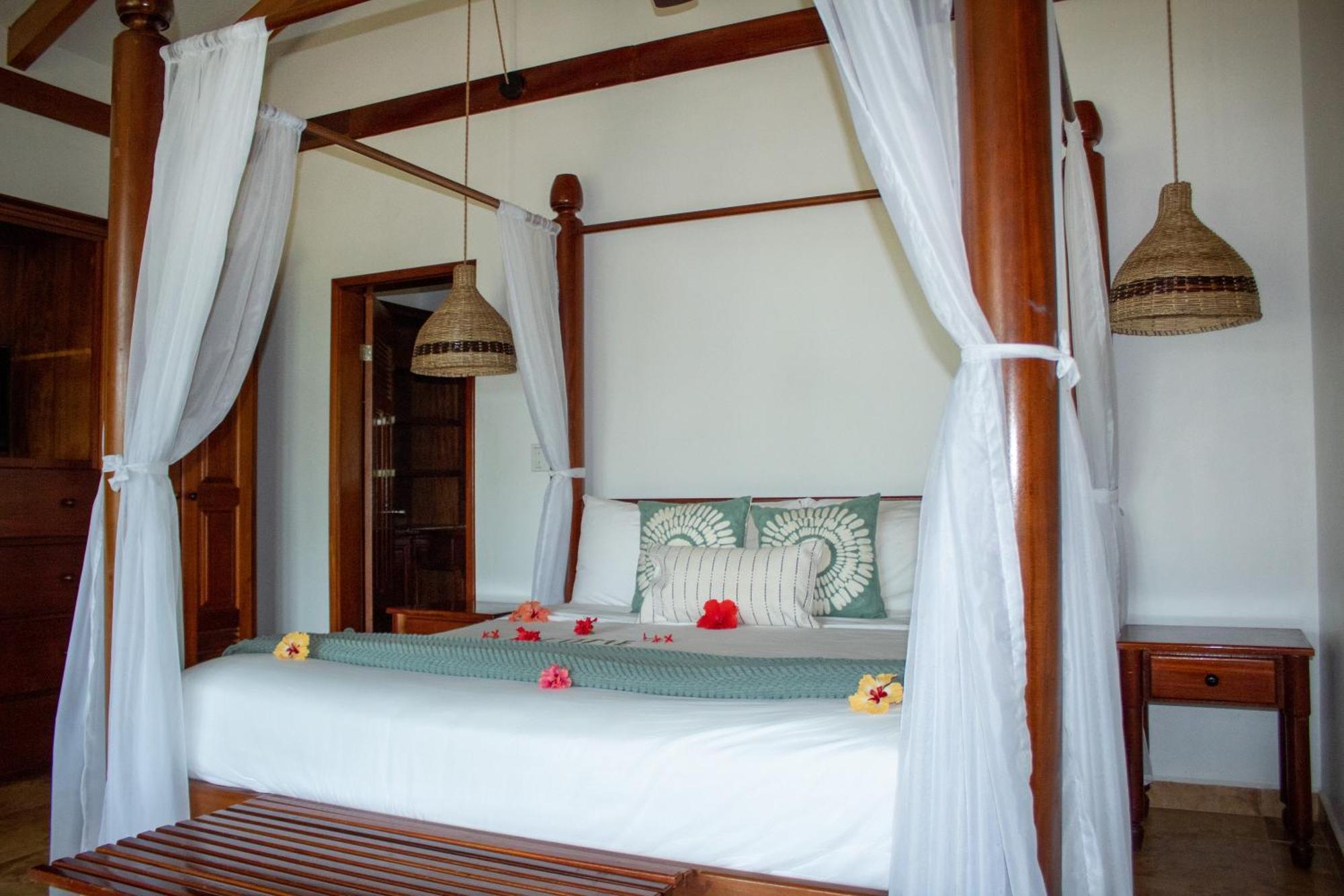 Hopkins Bay Belize A Muy'Ono Resort Exterior photo